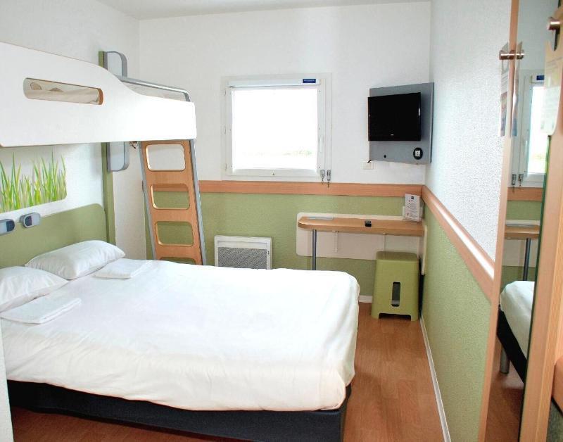 Ibis Budget Flers Grands Champs エクステリア 写真