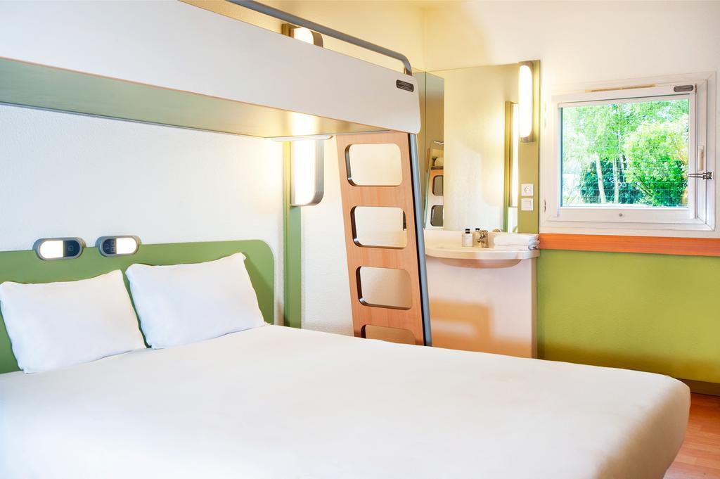 Ibis Budget Flers Grands Champs エクステリア 写真